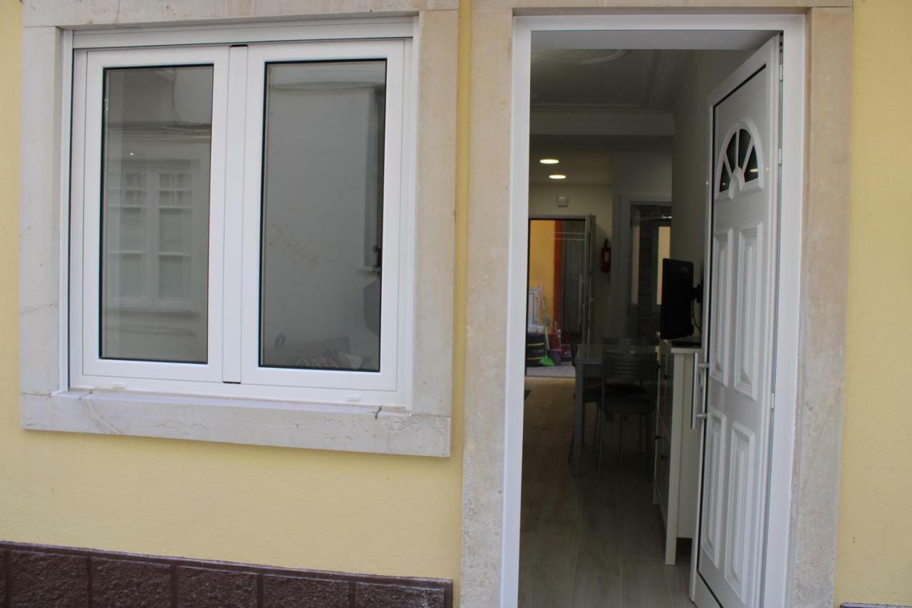 Sun & Wave Apartment II Nazare Exterior photo